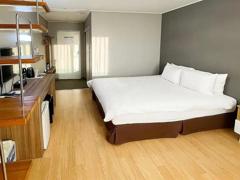 Pampas Hotel Jeju Bagian luar foto