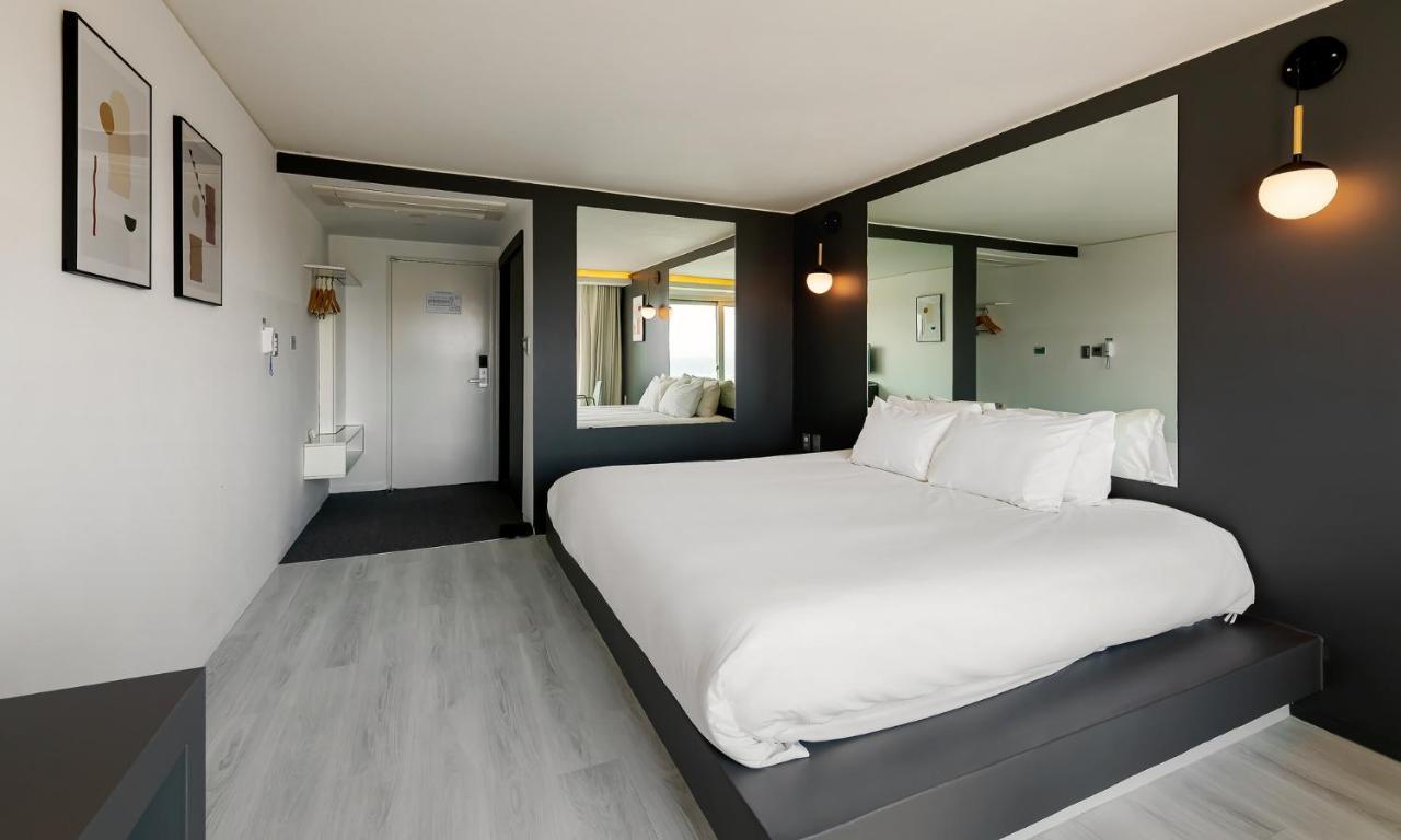 Pampas Hotel Jeju Bagian luar foto