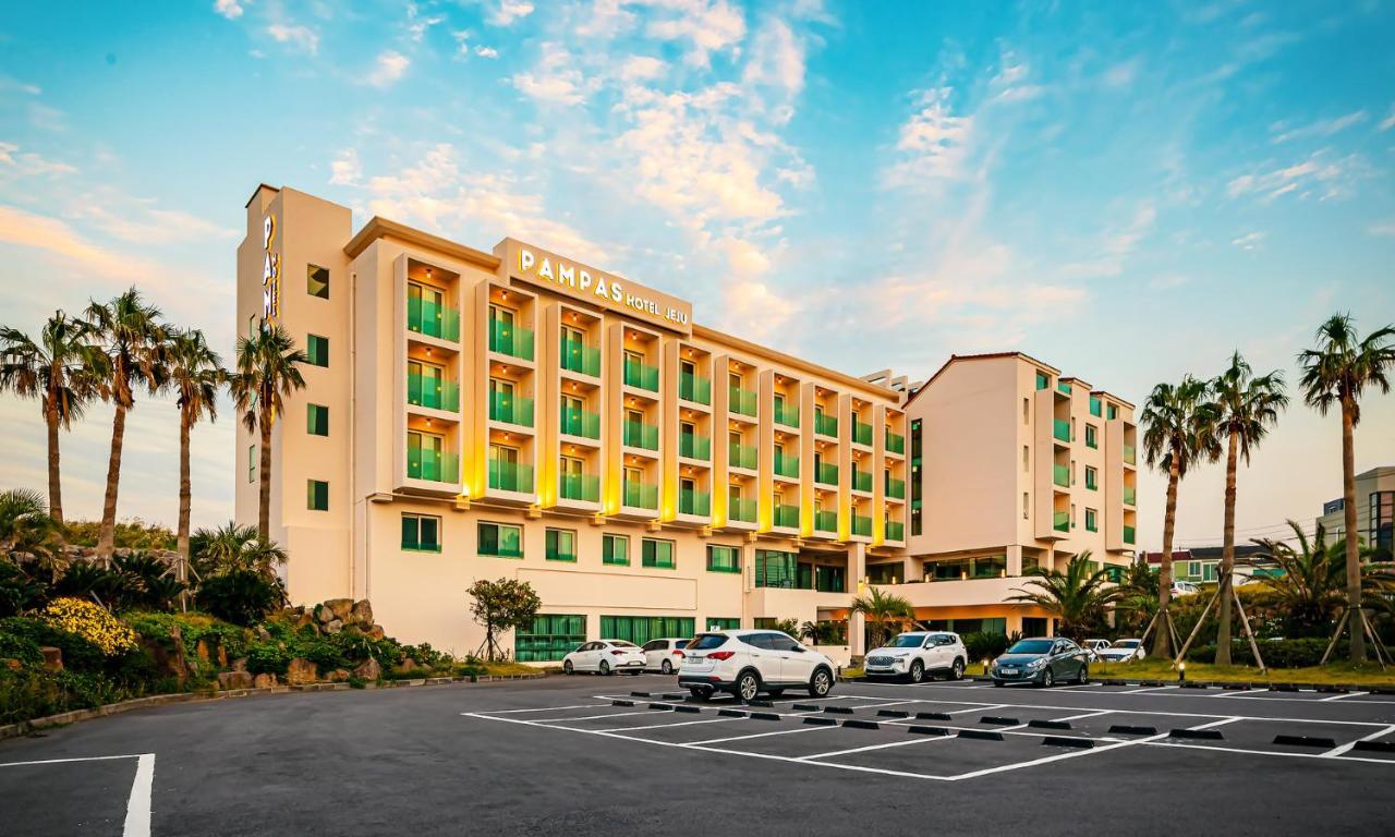 Pampas Hotel Jeju Bagian luar foto